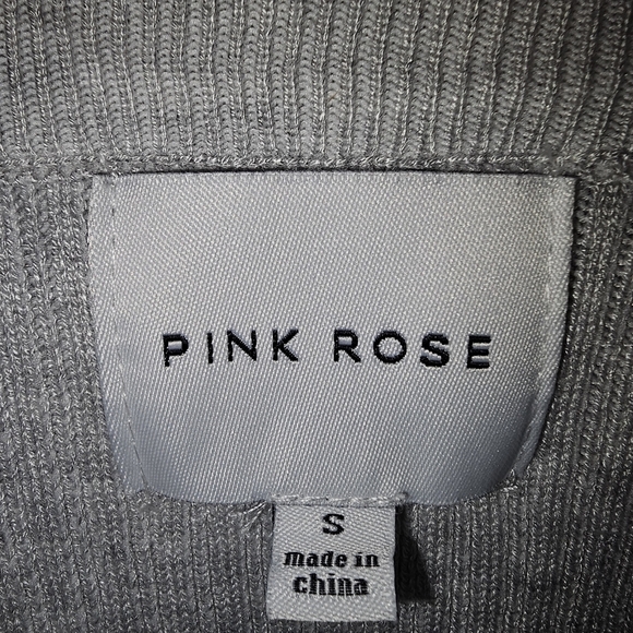 Pink Rose Light Gray Knit Cropped Crewneck Sweater Top - Picture 2 of 9